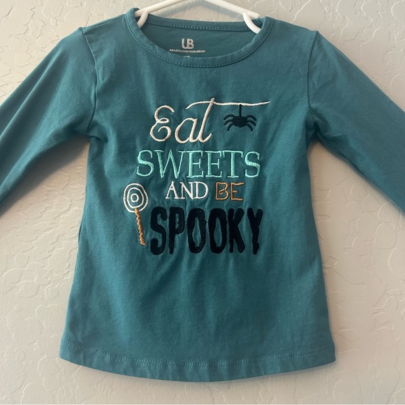 ⭐️Amazon unique baby long sleeve halloween eat sweets be spooky tshirt size 3t - Picture 2 of 12